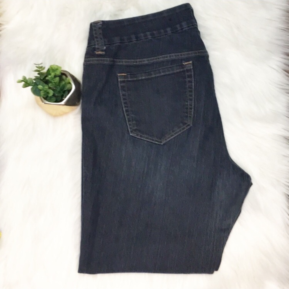 {Torrid} Straight leg jeans